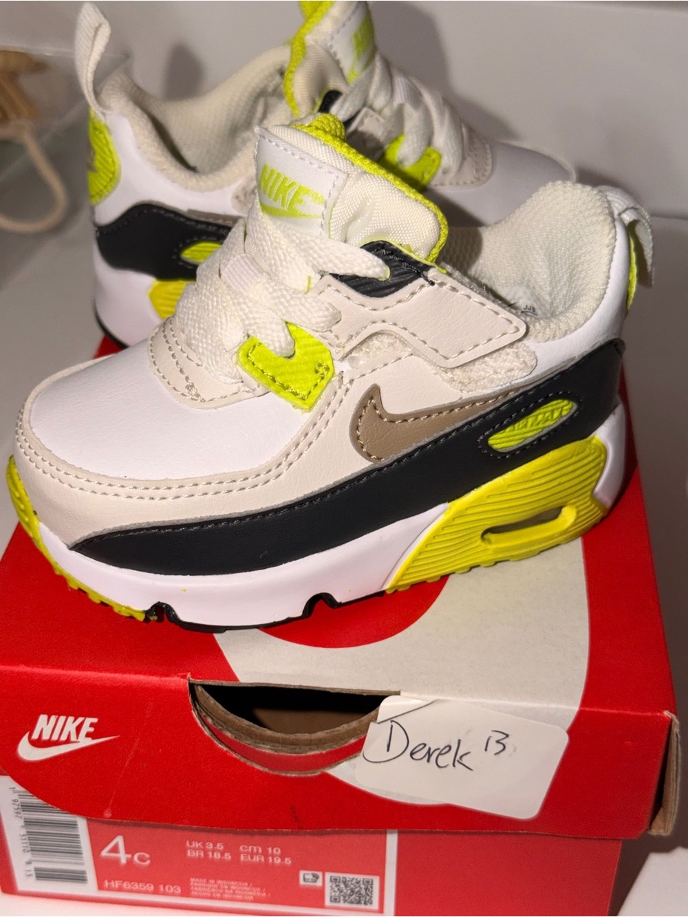 Nike Air Max 90 Easy on sz 4C toddler.